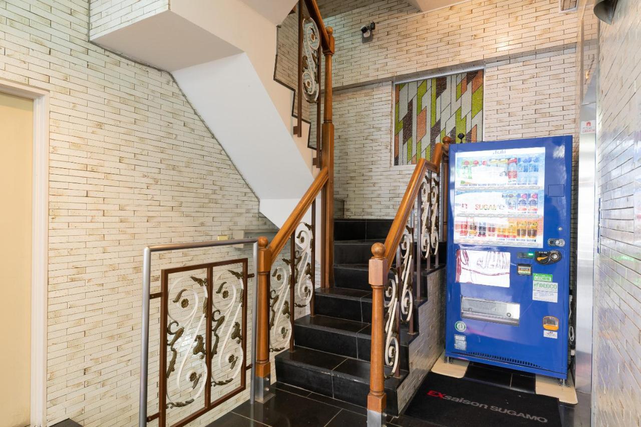Oyo Hotel Exsaison Sugamo Токіо Екстер'єр фото
