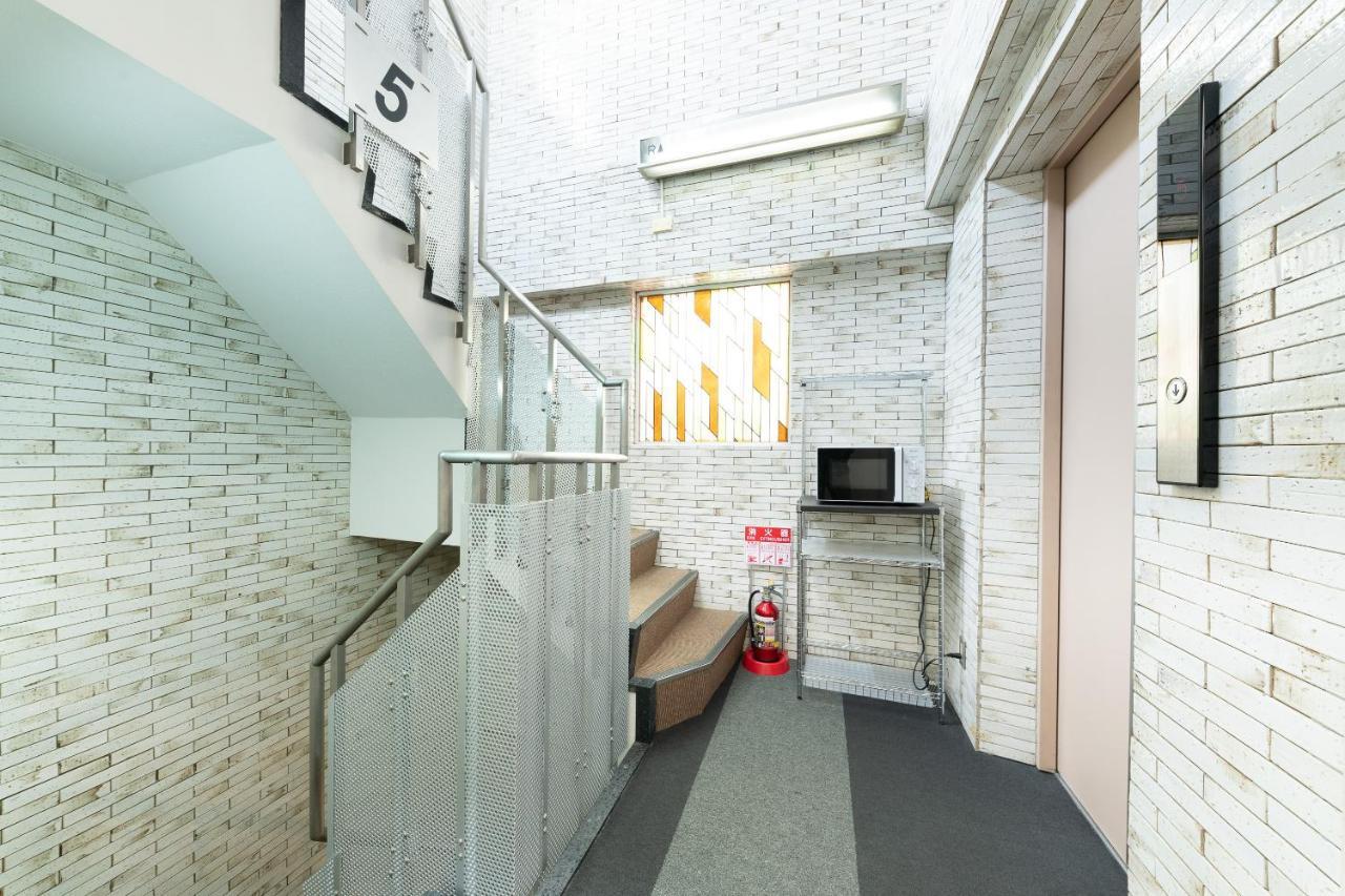 Oyo Hotel Exsaison Sugamo Токіо Екстер'єр фото