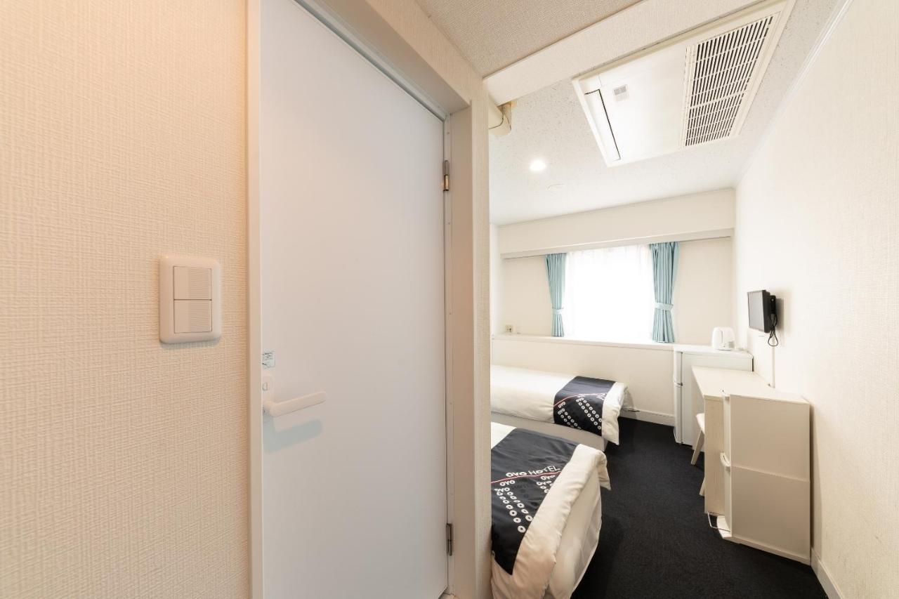 Oyo Hotel Exsaison Sugamo Токіо Екстер'єр фото