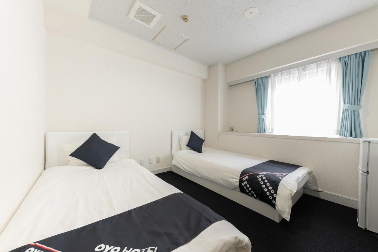 Oyo Hotel Exsaison Sugamo Токіо Екстер'єр фото