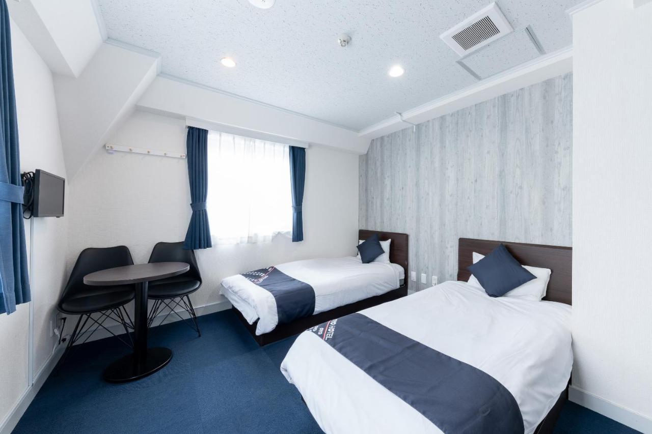 Oyo Hotel Exsaison Sugamo Токіо Екстер'єр фото
